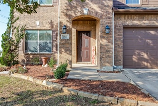 3621 Lake Hill Ln, Hurst, TX 76053