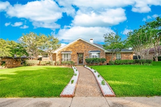 829 Woodmoor Dr, Coppell, TX 75019