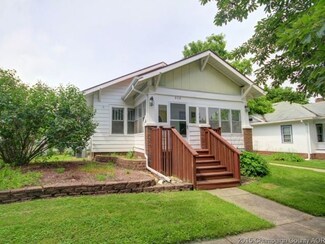 310 W Ells Ave, Champaign, IL 61820