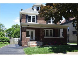 5509 Woodmont St, Pittsburgh, PA 15217