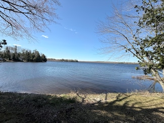 114 Smith Rd, Hudson, ME 04449