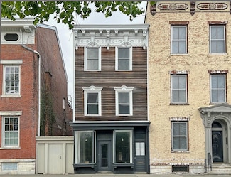 243 Warren St, Hudson, NY 12534