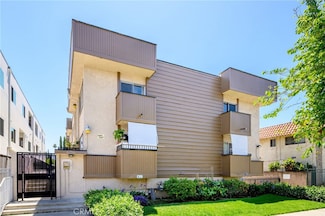 6716 Sylmar Ave Unit 204, Los Angeles, CA 91405