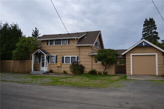 1214 36th St, Seaview, WA 98644