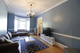 196 Dorchester St, Boston, MA 02127