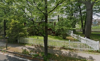 563 Union Rd, Spring Valley, NY 10977
