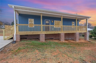 203 Reich St, Lexington, NC 27292