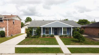 745 Glouster St, Gretna, LA 70056