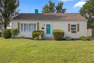 2531 E 39th St, Lorain, OH 44055
