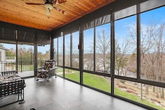 W14116 Selwood Dr, Prairie Du Sac, WI 53578
