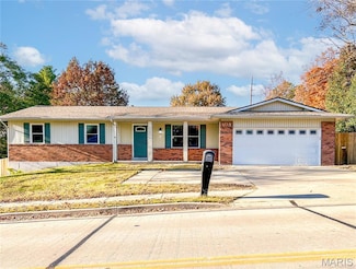 105 Hunters Ridge, Saint Charles, MO 63301