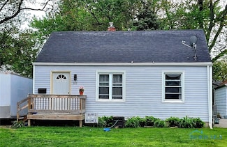 809 Wall St, Maumee, OH 43537