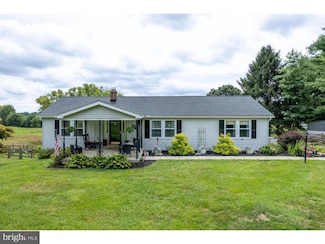 768 E Avondale Rd, West Grove, PA 19390