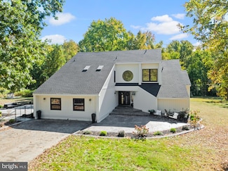 135 Heritage Rd, Sewell, NJ 08080