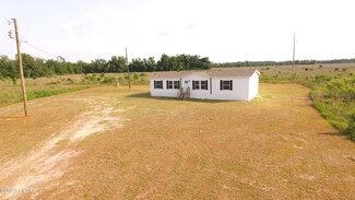 6255 Tower Rd, Bascom, FL 32423
