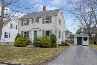 29 Frances St, Portland, ME 04102