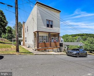 111 Fox St, Pottsville, PA 17901
