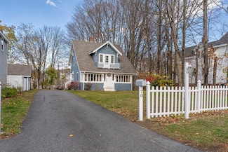 70 Race St, Haverhill, MA 01830