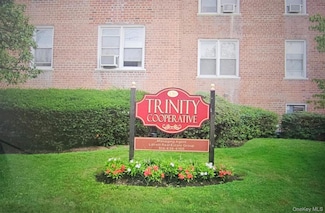 126 Church St Unit 2D, New Rochelle, NY 10805