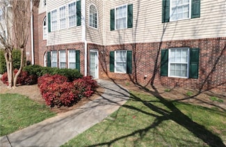 111 Mill Pond Dr Unit 111, Winston Salem, NC 27106