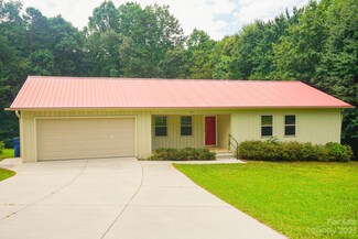 478 15th Ave SE, Hickory, NC 28602