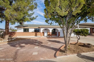 6341 E Calle Osito, Tucson, AZ 85710