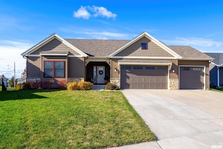 6711 Joseph Way, Bettendorf, IA 52722