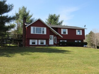 53 Lords View Terrace, Richmond, VT 05477