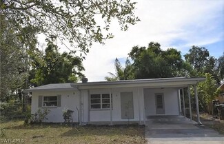 484 Coopers Ct, Fort Myers, FL 33905