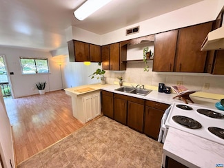 2100 Jefferson Park Ave Unit 4, Charlottesville, VA 22903
