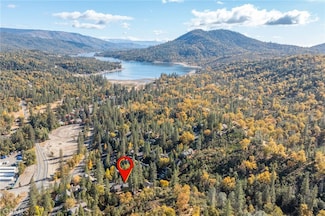 40648 Saddleback Rd, Bass Lake, CA 93604