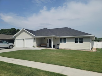1207 D Ave, Kearney, NE 68847