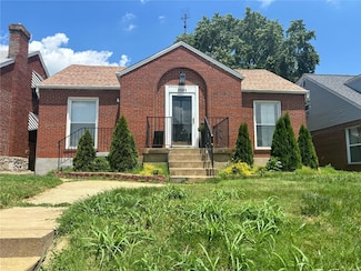 1541 McLaran Ave, Saint Louis, MO 63147