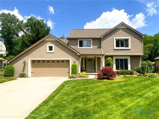6710 Inglewood Rd, Holland, OH 43528