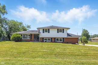 1011 Robin Dr, Anderson, IN 46013
