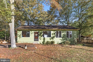 4 W Briar Dr, Stafford, VA 22556