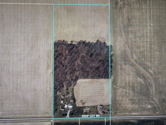 8323 Deep Cut Rd, Mendon, OH 45862