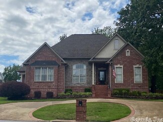 1001 Golf Course Dr, Searcy, AR 72143
