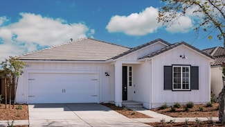 878 Beaver Pond Loop, Madera, CA 93636