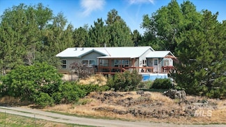 103 W 420 N, Shoshone, ID 83352