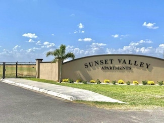801 W Sunset Valley St Unit 3, Alton, TX 78573