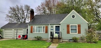 135 E Kilbourne Dr, Bucyrus, OH 44820