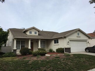 1813 Buckingham Dr, Salinas, CA 93906