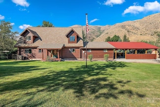 6856 Highway 55, Horseshoe Bend, ID 83629