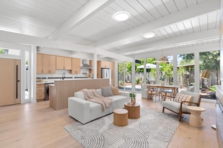 3669 Ramona Cir, Palo Alto, CA 94306