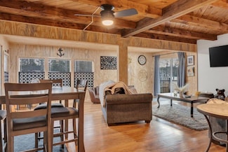 41 Sunny Ln, Sanford, ME 04073