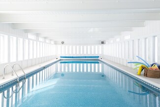 73 Rolling Ln, Weston, MA 02493