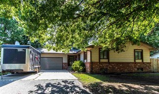 601 N Iowa St, Oxford, KS 67119