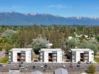 128 E Evergreen Dr, Kalispell, MT 59901