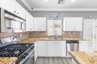 3532 Carisbrook Dr, North Las Vegas, NV 89081